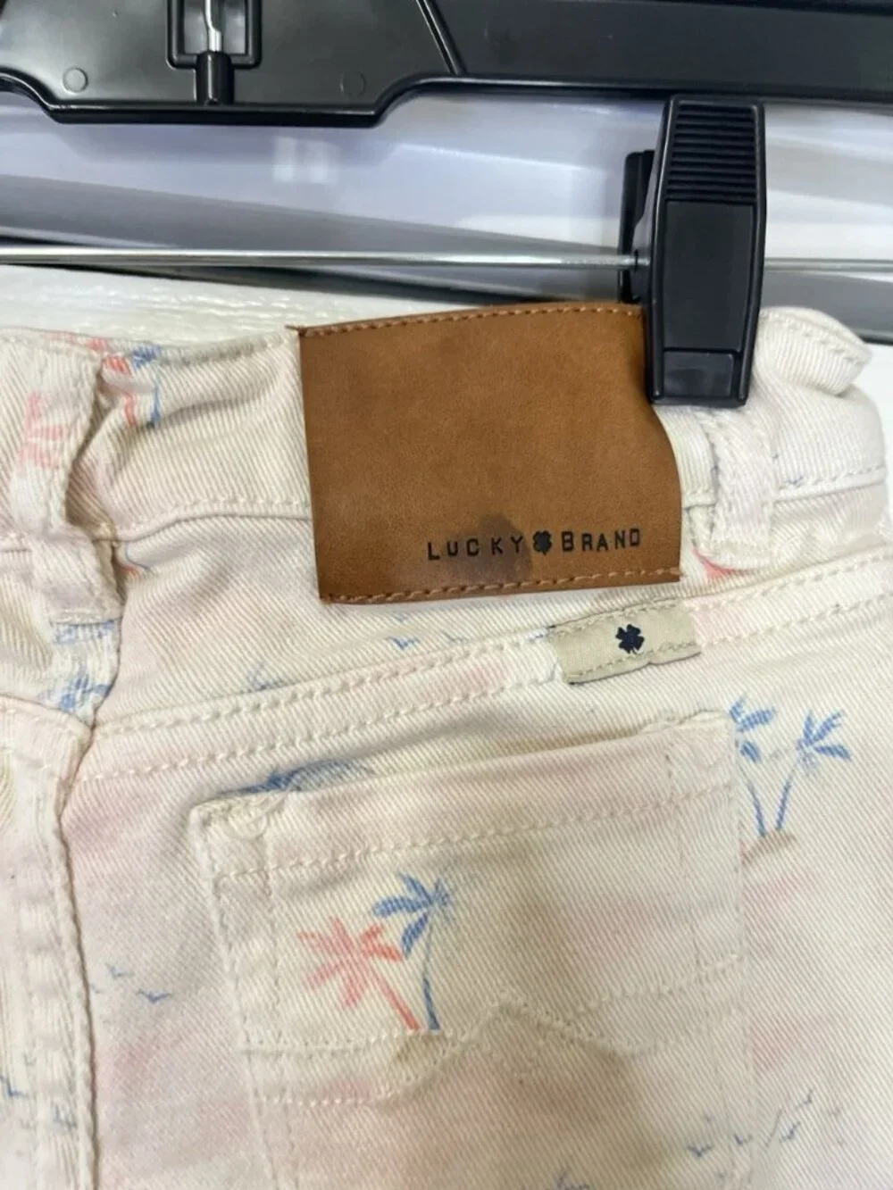 Lucky Brand Riley Shorts Girls Sz 3T Palm Trees Raw Hem Denim 5 Pocket Stretch